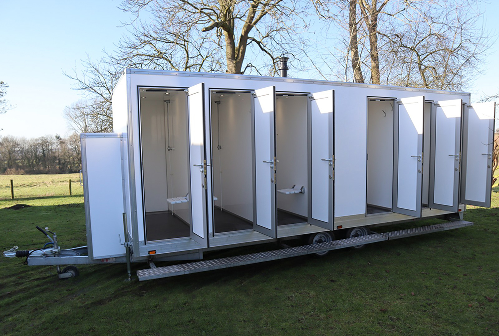 shower-trailer-for-hire-14